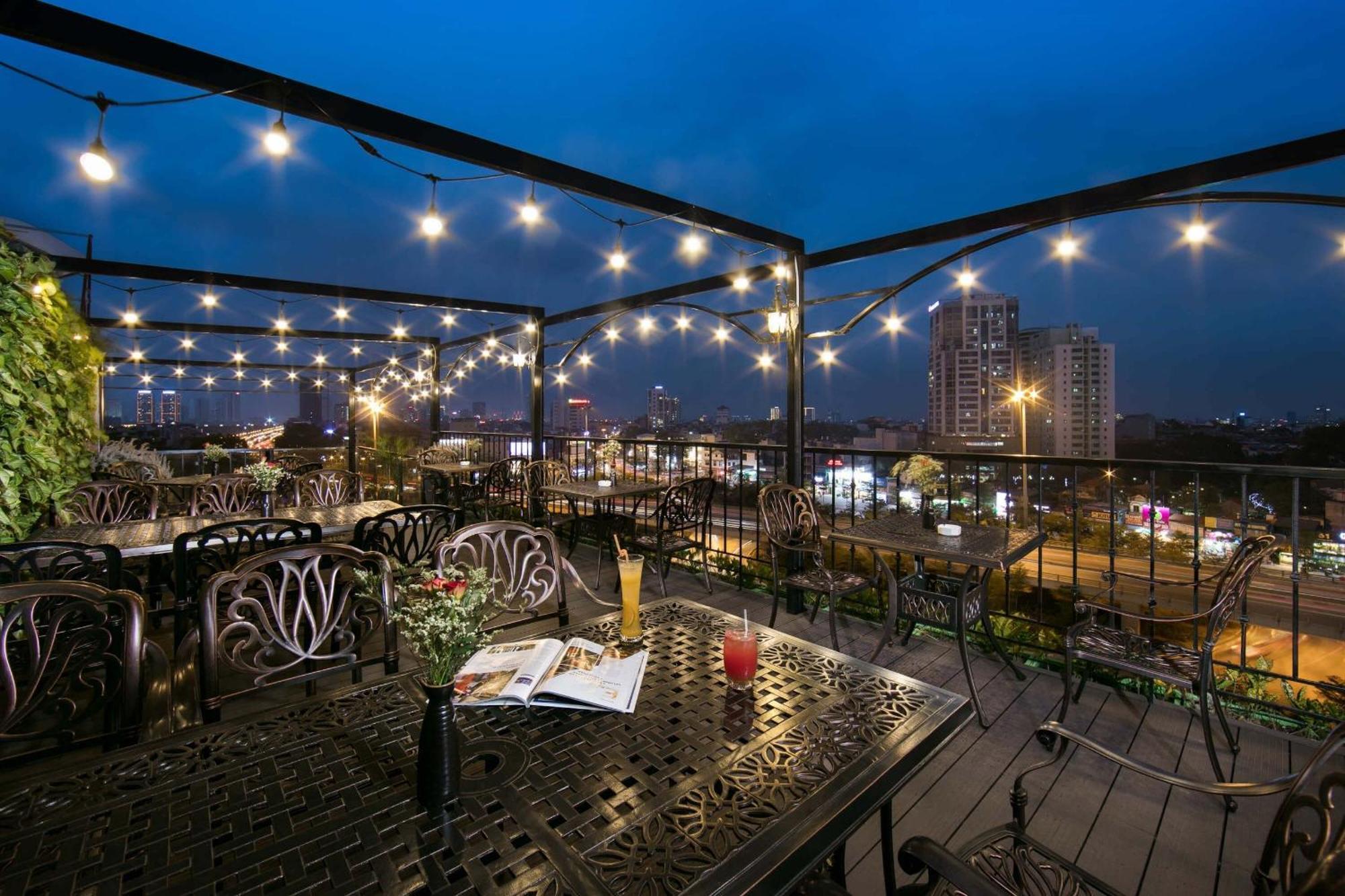 22Land Residence Hotel & Spa ハノイ市 エクステリア 写真